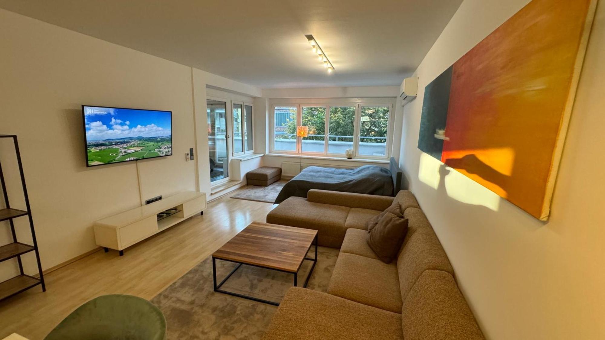 City Apartement Linz Fuer 5 Gaeste Mit Self-Checkin Und Kueche Ngoại thất bức ảnh