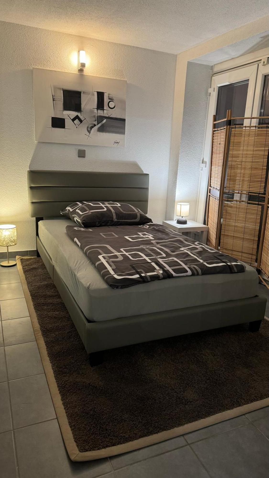 City Apartement Linz Fuer 5 Gaeste Mit Self-Checkin Und Kueche Ngoại thất bức ảnh